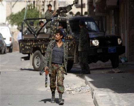 إيقاف إعلاميين جنوبيين بنقطة العريش بسبب حملهم علم دولة الجنوب