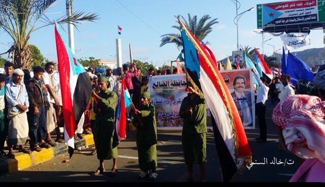 عروض كرنفالية  وفعاليات مختلفة بساحة العروض  قبل قليل