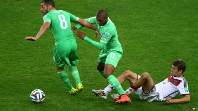 الجزائر ونيجيريا يكتسحان الترشيحات النهائية لجوائز الكاف