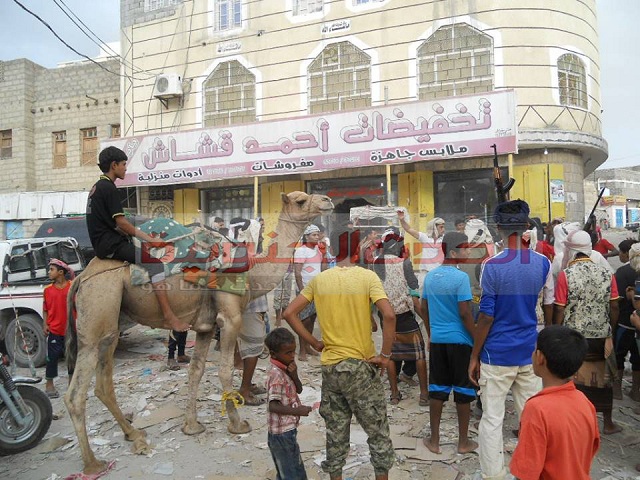 تعرف على أجمل تقاليد الزواج بريف أبين ( مصور )
