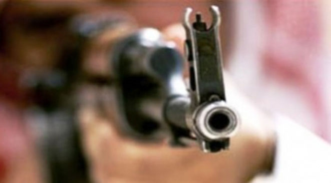 مقتل الرهينة الجنوب إفريقي بيير كوركي في اليمن‎