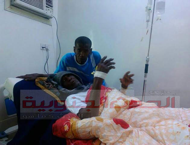 شباب من أبين يناشدون رئيس الجمهورية إنقاذ حياة التربوي نصيب عوض بعد اصابته بجلطة دماغية