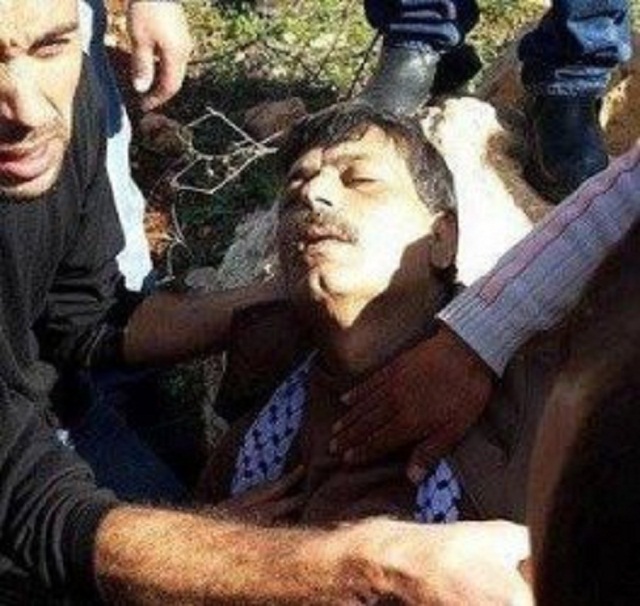 استشهاد الوزير الفلسطيني زياد أبو عين خلال مواجهات مع الاحتلال في ترمسعيا