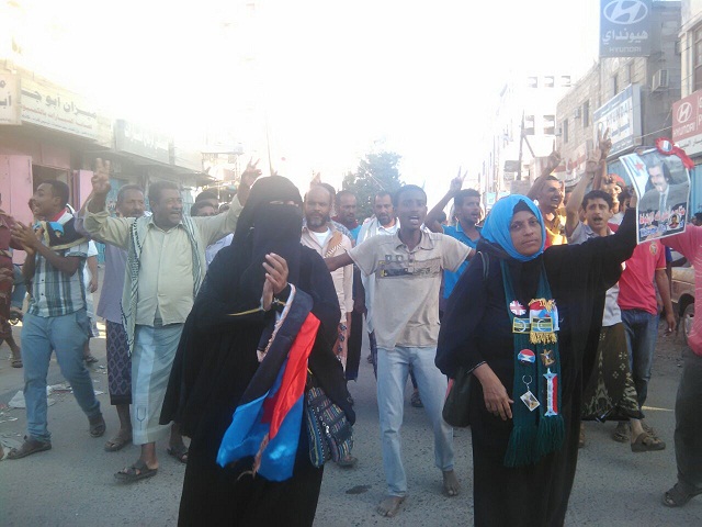 إفشال مباراة بين شعب أب ووحدة عدن من قبل نشطا الثورة الجنوبية