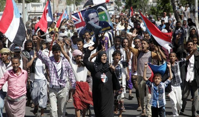 سؤال وجواب : هل عودة النشاط السلمي الجنوبي يفيد القضية الجنوبية في الوقت الراهن ؟