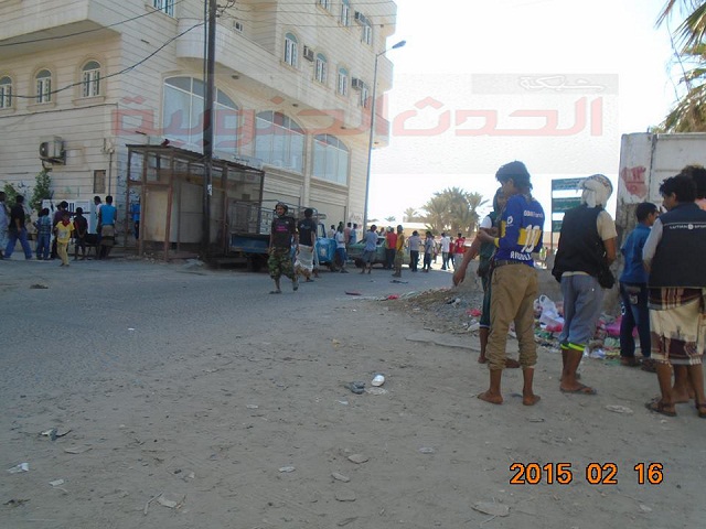 السلطة المحلية بمديرية خورمكسر توجه بمراقبة الأسعار وضبط المخالفين