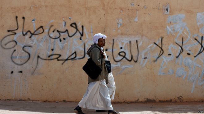 عرض الصحف البريطانية : الفايننشال تايمز: الغاز الصخري يلهب الاحتجاجات في الجزائر