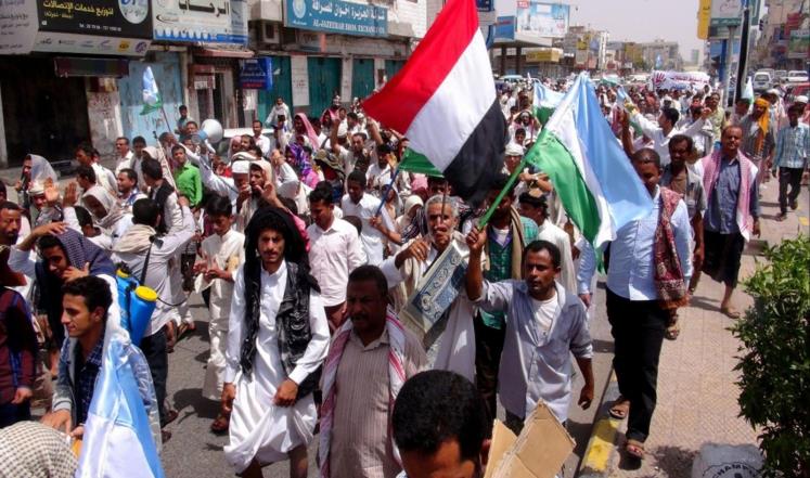 الحوثيون يستبقون معركة صنعاء بالتحضير لـ «حكومة وحدة»