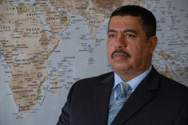 نائب الرئيس اليمني: المتمردون مستمرون في انتهاك الهدنة الإنسانية