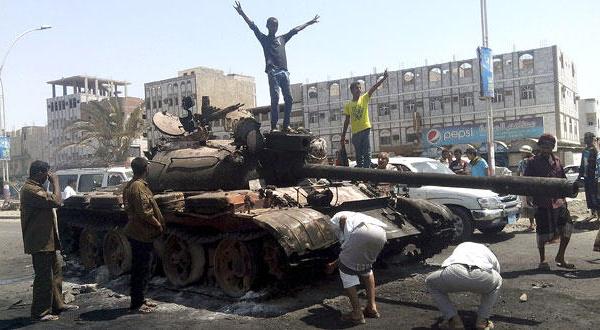 الحوثيون يخسرون الجنوب اليمني ويتراجعون في تعز