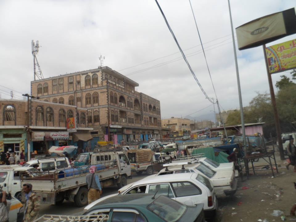 قصف صاروخي على مدينة لودر