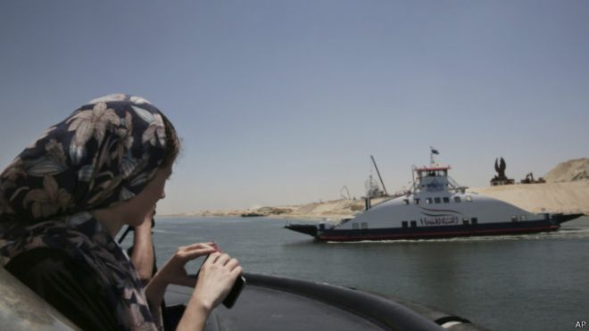 الإندبندنت: “قناة السويس الجديدة هدية مصر للعالم لكن هل لها جدوى؟”