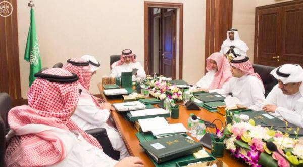 نائب خادم الحرمين يرأس جلسة الشؤون السياسية والأمنية لبحث الأحداث الإقليمية والدولية