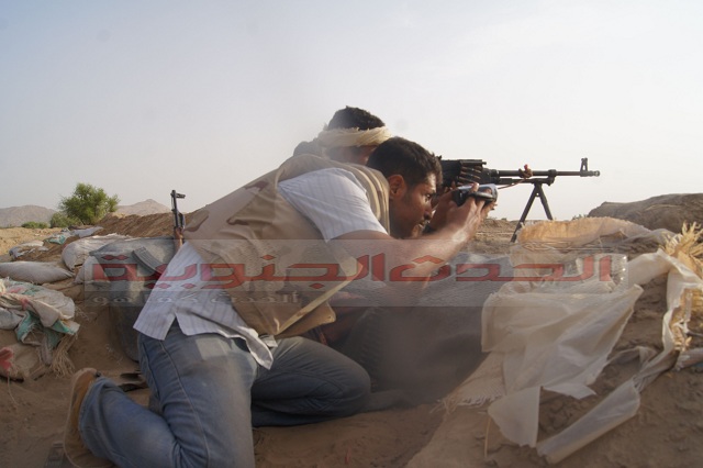 الشاجري .. الحدث الجنوبية مرافقة لنا بالخطوط الأمامية للقتال ونقدر جهود العاملين عليها (صور)