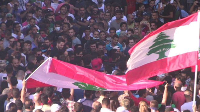 صحفة عربية: انقسام حول دوافع تظاهرات لبنان، وانتقاد الحكومات حول أزمة المهاجرين