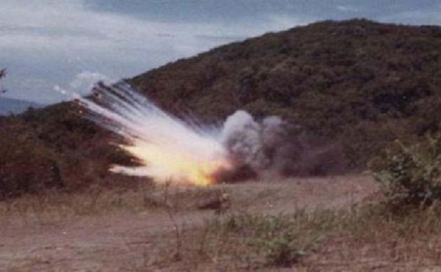 استشهاد قيادي بالمقاومة الجنوبية مع زوجته وجرح أطفاله بلغم ارضي بمنطقة الخديرة