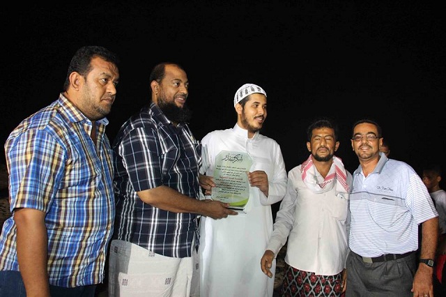 مرضى الفشل الكلوي من ضيوف ‫‏حضرموت  يقدمون درع الوفاء لمؤسستي نهد التنموية وأمراض القلب الخيرية