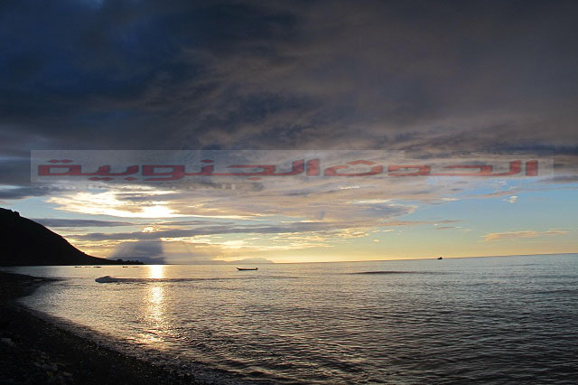 فقدان سفينة في البحر تحمل اكثر من خمسين مواطن سقطري بينهم نساء واطفال