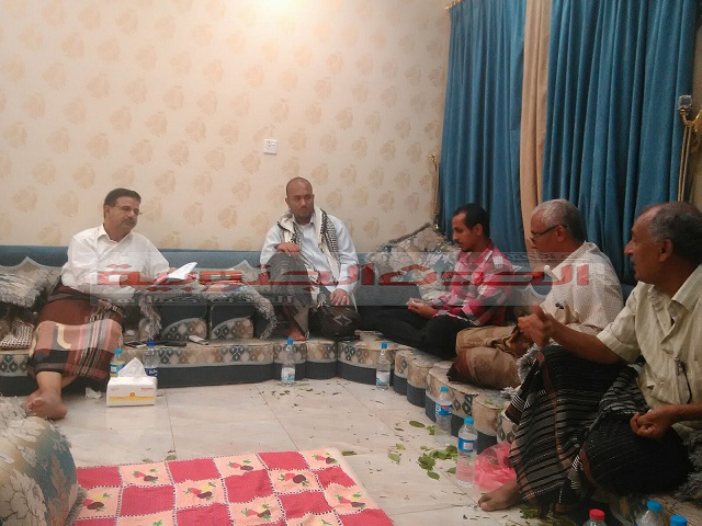 محافظ ابين  يلتقي بممثل شركة اكريجو للطاقة المشتراة