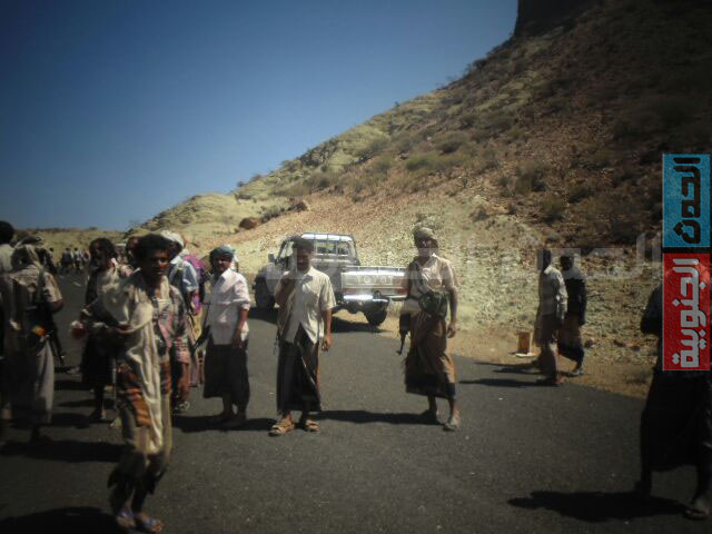 تزامنآ مع تحرير تعز اشتباكات عنيفة غربي ألمضاربه