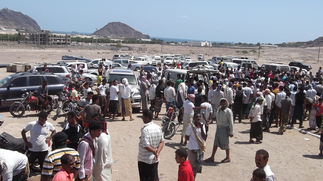 عدن تودع فقيدي الوطن العميد الجحافي والعقيد الغلابي بموكب جنائزي مهيب