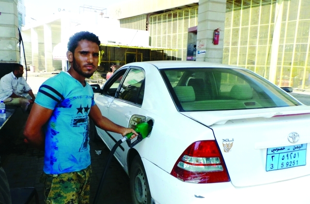 انتهاء أزمة المشتقات النفطية في العاصمة عدن