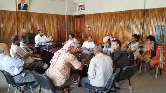 موؤسسة عون للاغاثة الانسانية تجتمع بعدد من الشخصيات الاجتماعية ومنطمات المجتمع المدني في البريقة لمتابعة تطورات اعصار تشابالا