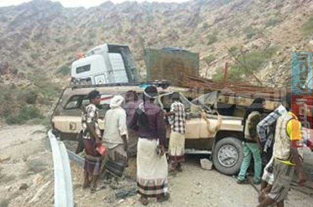 وفاة خمسة أشخاص وإصابة خمسة في حادث مروع بالمحفد