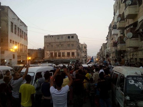 عدن : احتفالات شعبية بمناسبة وصول أسرى المقاومة الجنوبية