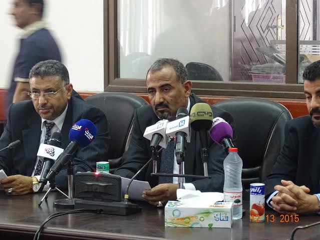 بوركتما أيها القائدان