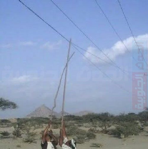 منطقتي ” العين والقاع ” ” بلودر. مشاريع متعثرة وأسلاك الكهرباء موت يهدد الأهالي