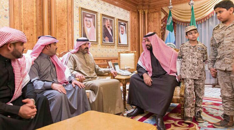 “صاحب السمو الأمير محمد بن سلمان” يواسي أسرة العقيد عبدالله السهيان