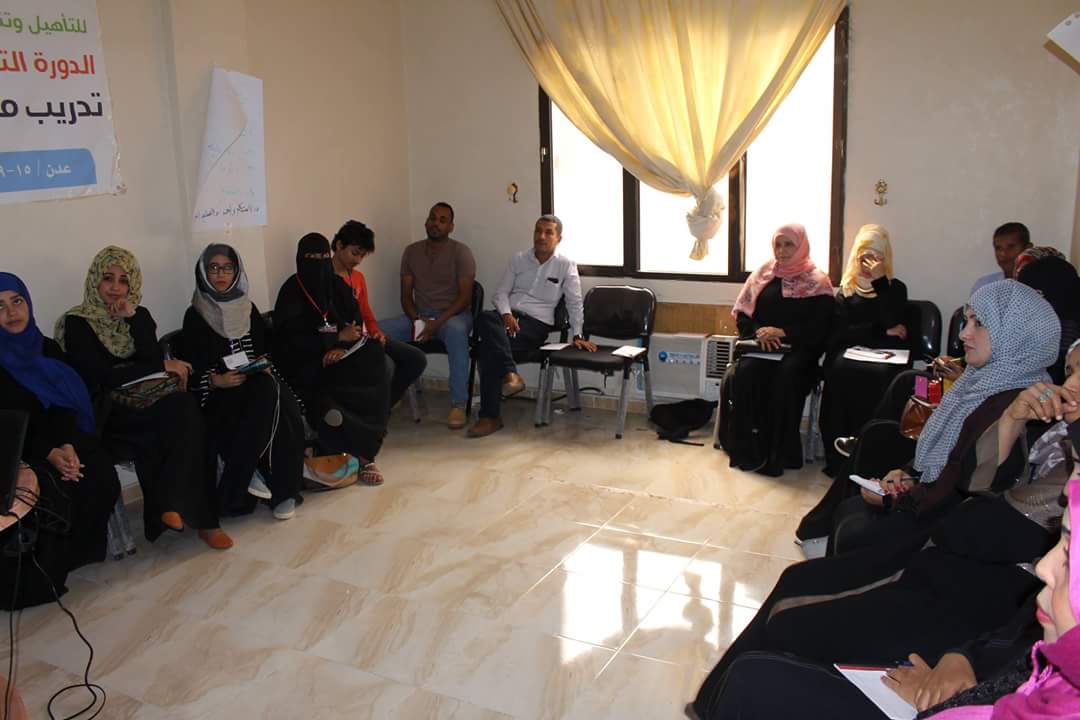 مؤسسة المستقبل تنظم دورة تدريبية “TOT فن الإلقاء ومهارات العرض”