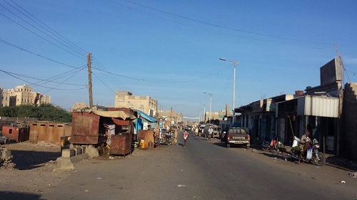 تفاصيل الاشتباكات بين القاعدة والمقاومة الجنوبية في احور بابين