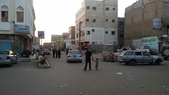 اشتباكات مسلحة بالشارع الرئيسي بالممدارة