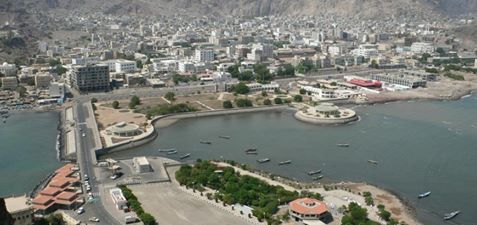 وصول نائب الرئيس خالد بحاح الى عدن