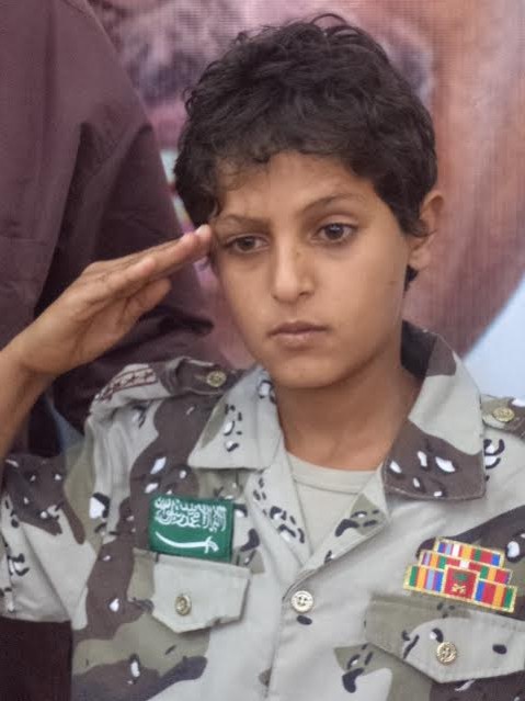 الطفل الذي أدهش الحضور في أربعينية الشهيد جعفر محمد سعد