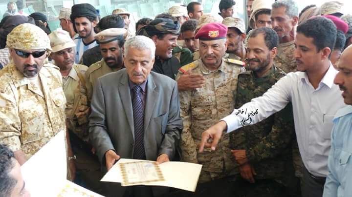 تسليم مطار دن الدولي للسلطات الحكومية بعدن