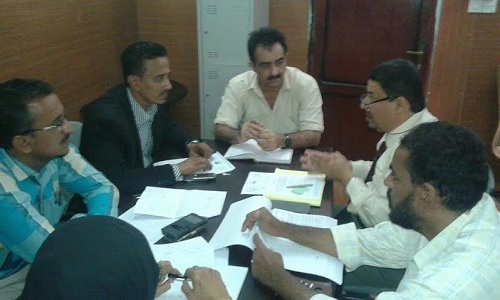 “مشبح” يزور مطار عدن الدولي ويتابع سير حملة النظافه