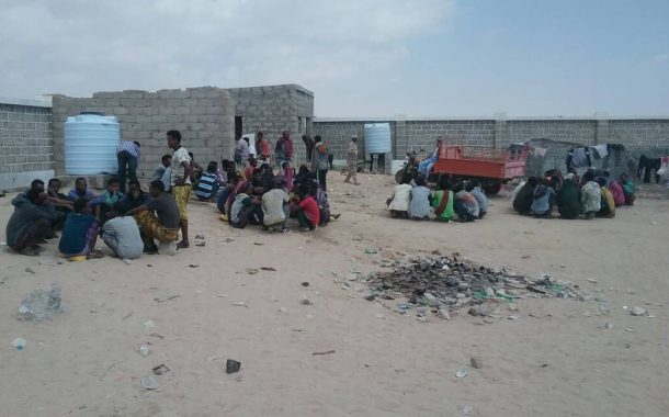 وصول مئات المهاجرين الافارقة عبر سواحل احور